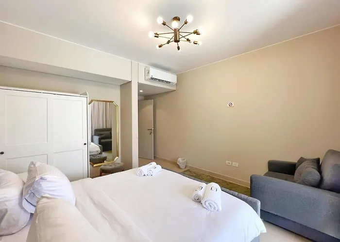 Modern & Mellow 1 Bdr Mangroovy Free & Pool Access Apartman