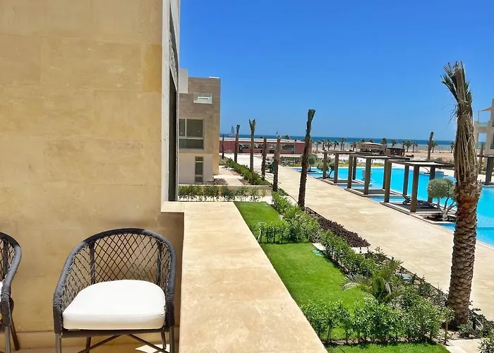 Modern & Mellow 1 Bdr Mangroovy Free & Pool Access * Gurdaka